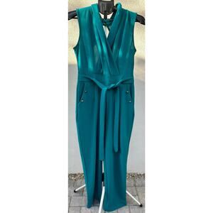 NWOT Emerald Green Sleeveless Jumpsuit Womens Belted Wide Leg Dressy Size M